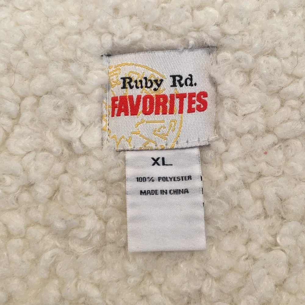 Ruby Rd. Favorites Vest - Picture 2 of 10
